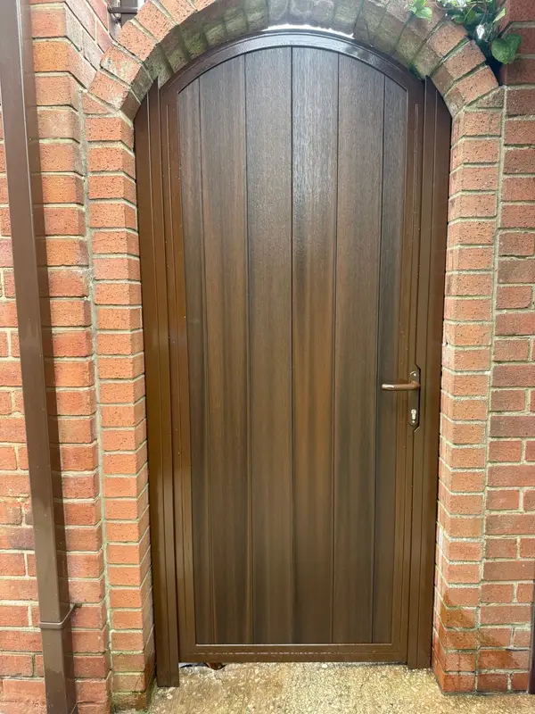 Composite - Side & Single Gates made in Wigan by Newtown Gates & Welding