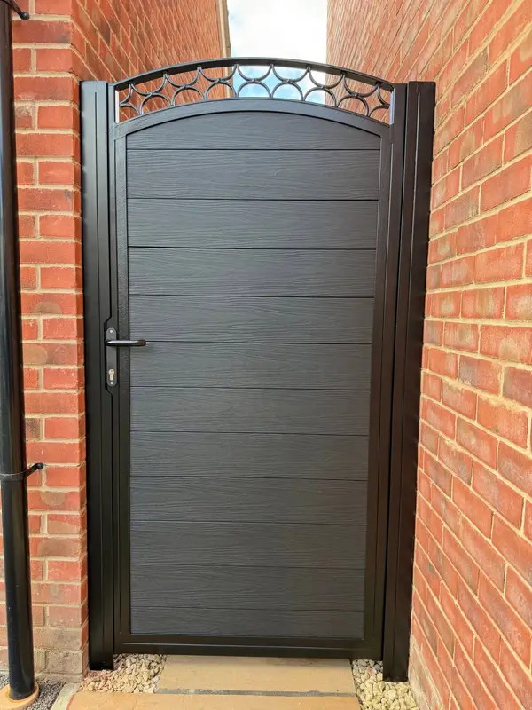 Composite - Side & Single Gates made in Wigan by Newtown Gates & Welding