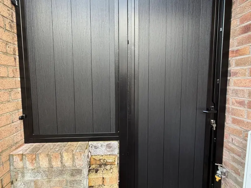 Composite - Side & Single Gates made in Wigan by Newtown Gates & Welding